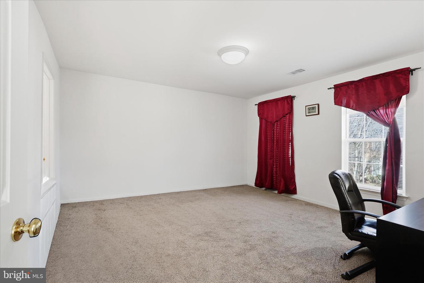 7967 WILLIAM AUGUSTUS CT, LORTON, Virginia 22079, 5 Bedrooms Bedrooms, ,3 BathroomsBathrooms,Residential,For sale,7967 WILLIAM AUGUSTUS CT,VAFX2284178 MLS # VAFX2284178