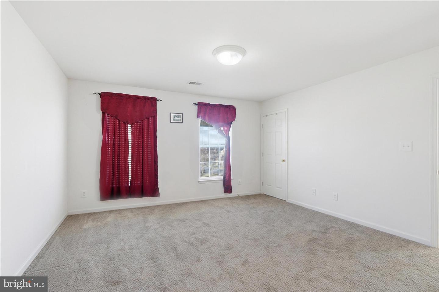 7967 WILLIAM AUGUSTUS CT, LORTON, Virginia 22079, 5 Bedrooms Bedrooms, ,3 BathroomsBathrooms,Residential,For sale,7967 WILLIAM AUGUSTUS CT,VAFX2284178 MLS # VAFX2284178