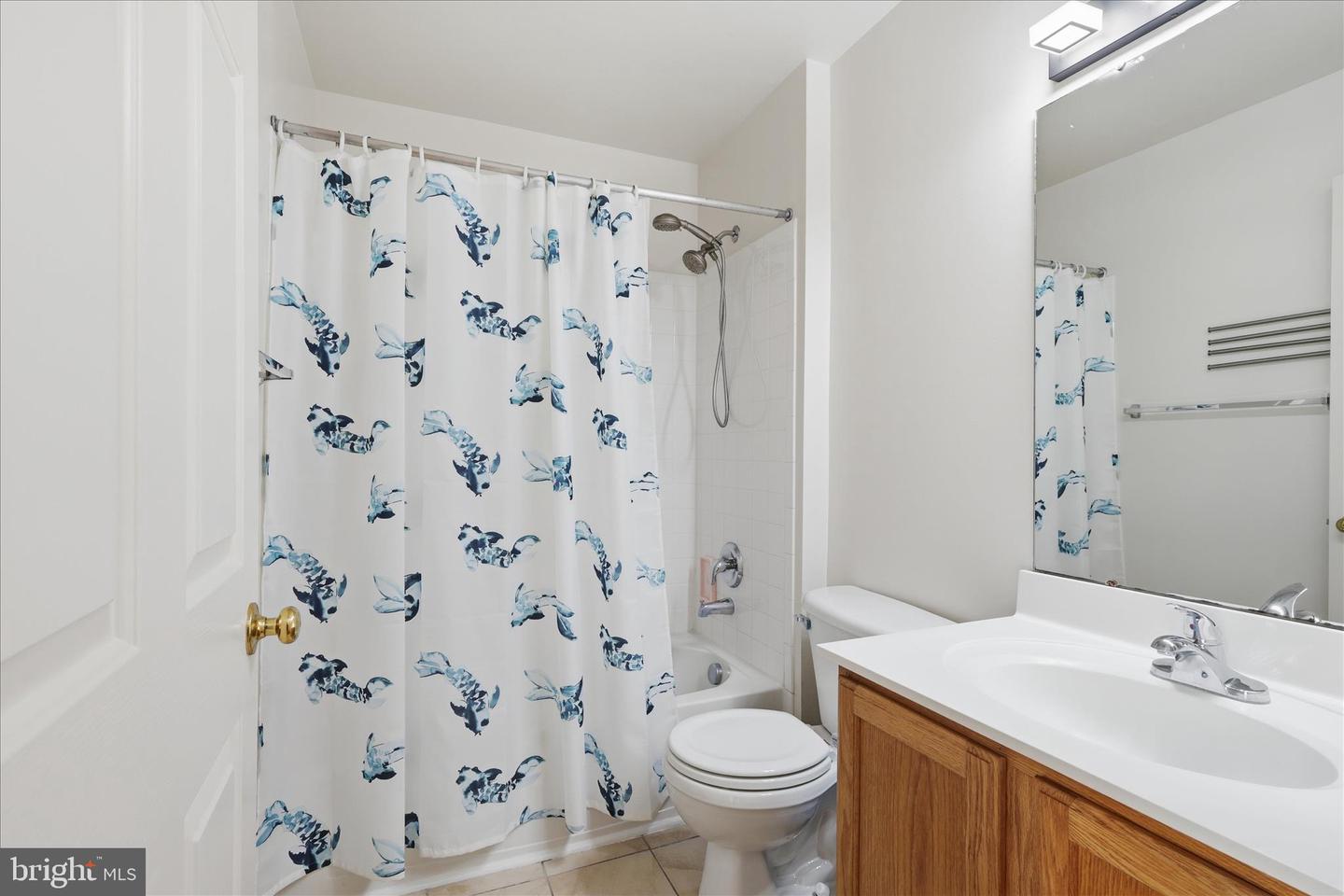 7967 WILLIAM AUGUSTUS CT, LORTON, Virginia 22079, 5 Bedrooms Bedrooms, ,3 BathroomsBathrooms,Residential,For sale,7967 WILLIAM AUGUSTUS CT,VAFX2284178 MLS # VAFX2284178