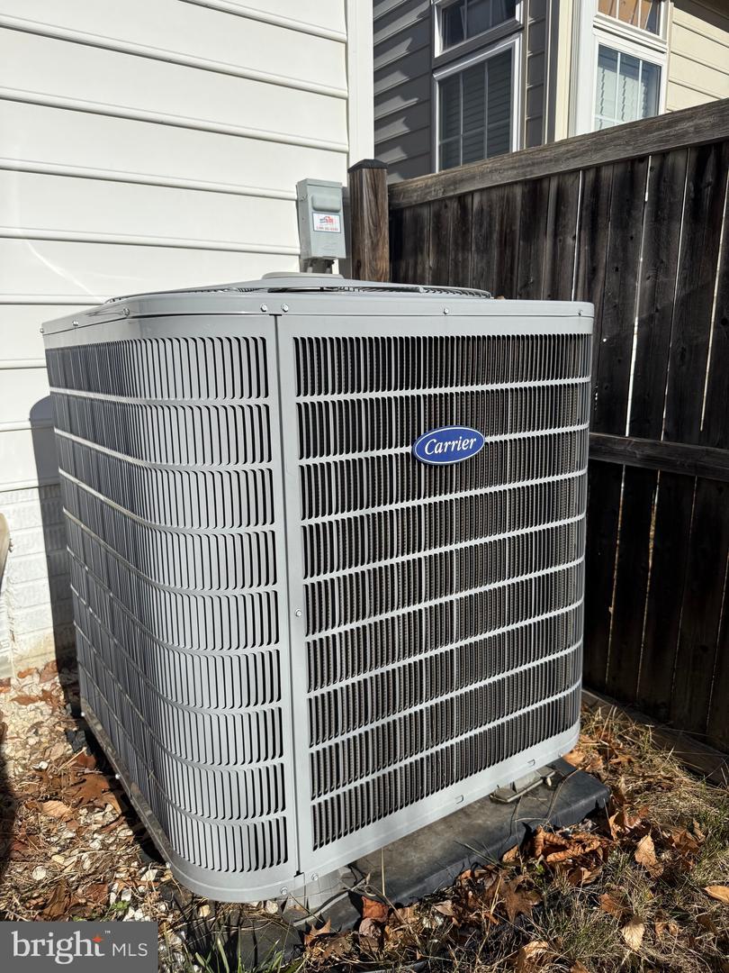 7967 WILLIAM AUGUSTUS CT, LORTON, Virginia 22079, 5 Bedrooms Bedrooms, ,3 BathroomsBathrooms,Residential,For sale,7967 WILLIAM AUGUSTUS CT,VAFX2284178 MLS # VAFX2284178