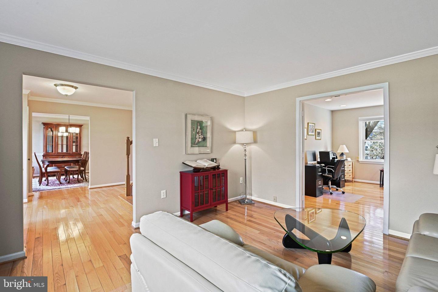 2707 GLENCROFT RD, VIENNA, Virginia 22181, 4 Bedrooms Bedrooms, 17 Rooms Rooms,3 BathroomsBathrooms,Residential,For sale,2707 GLENCROFT RD,VAFX2284180 MLS # VAFX2284180 2707 GLENCROFT RD, VIENNA, Virginia 22181, 4 Bedrooms Bedrooms, 17 Rooms Rooms,3 BathroomsBathrooms,Residential,For sale,2707 GLENCROFT RD,VAFX2284180 MLS # VAFX2284180