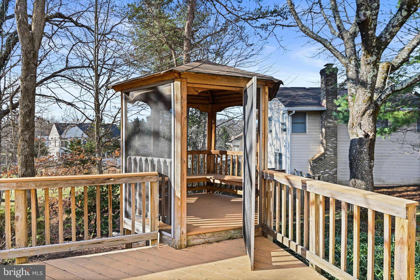 2707 GLENCROFT RD, VIENNA, Virginia 22181, 4 Bedrooms Bedrooms, 17 Rooms Rooms,3 BathroomsBathrooms,Residential,For sale,2707 GLENCROFT RD,VAFX2284180 MLS # VAFX2284180 2707 GLENCROFT RD, VIENNA, Virginia 22181, 4 Bedrooms Bedrooms, 17 Rooms Rooms,3 BathroomsBathrooms,Residential,For sale,2707 GLENCROFT RD,VAFX2284180 MLS # VAFX2284180