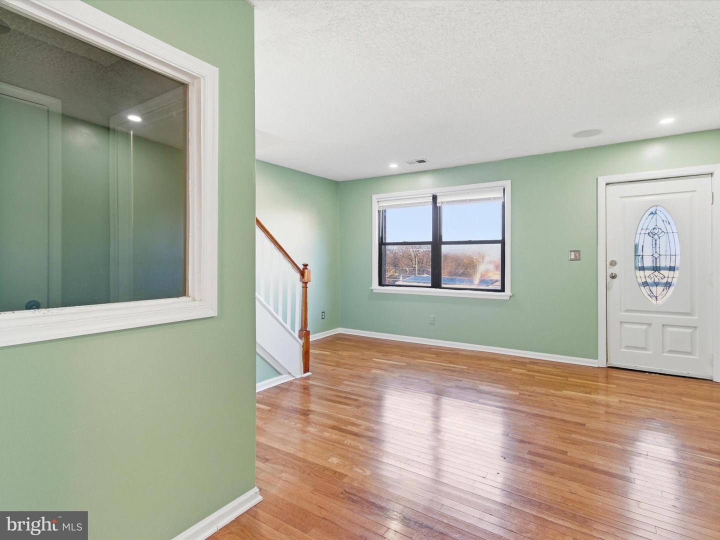 4933 SHERIFF RD NE, WASHINGTON, District Of Columbia 20019, 1 Bedroom Bedrooms, ,1 BathroomBathrooms,Residential,For sale,4933 SHERIFF RD NE,DCDC2239864 MLS # DCDC2239864