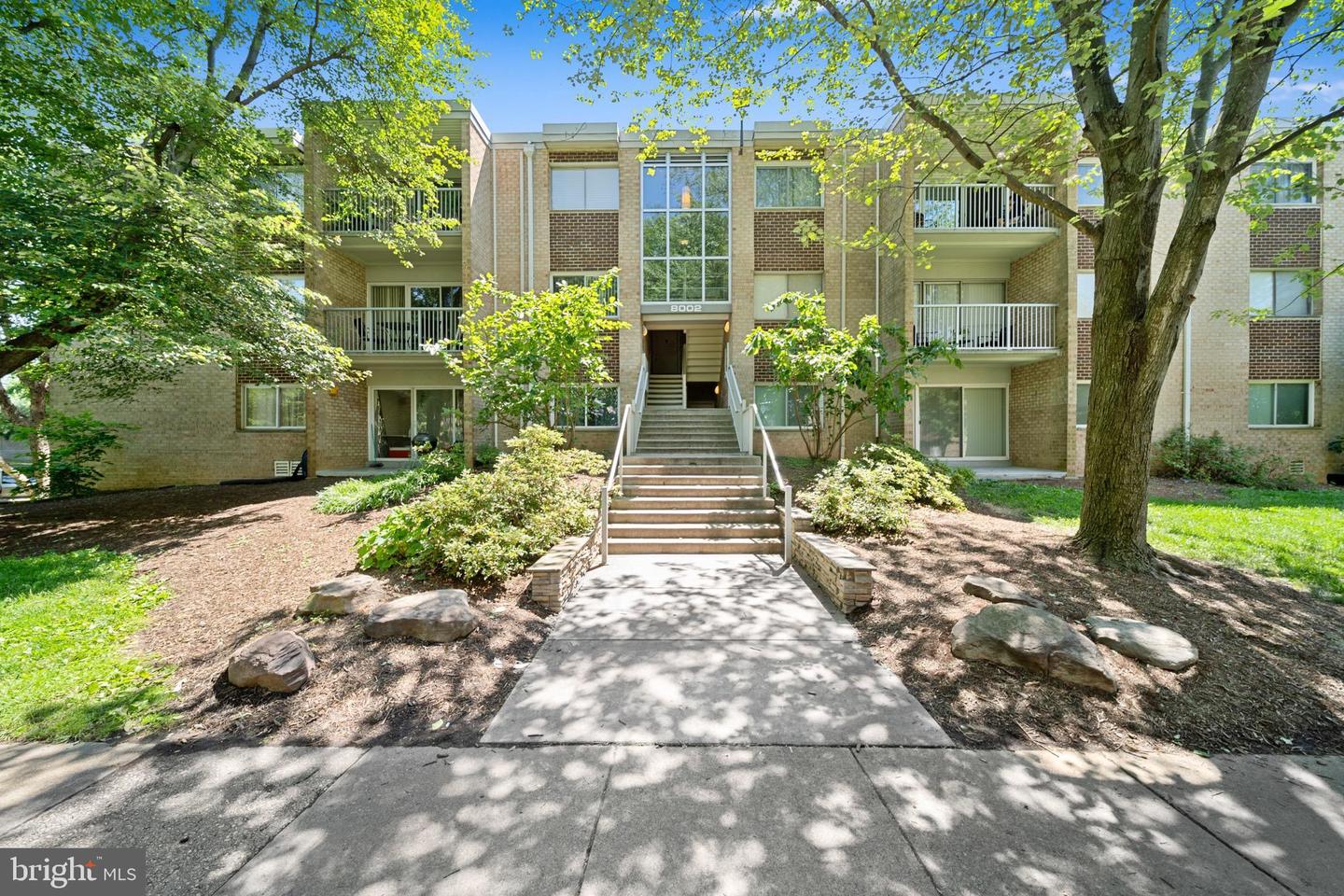 8002 CHANUTE PL #8, FALLS CHURCH, Virginia 22042, 3 Bedrooms Bedrooms, ,1 BathroomBathrooms,Residential,For sale,8002 CHANUTE PL #8,VAFX2284344 MLS # VAFX2284344