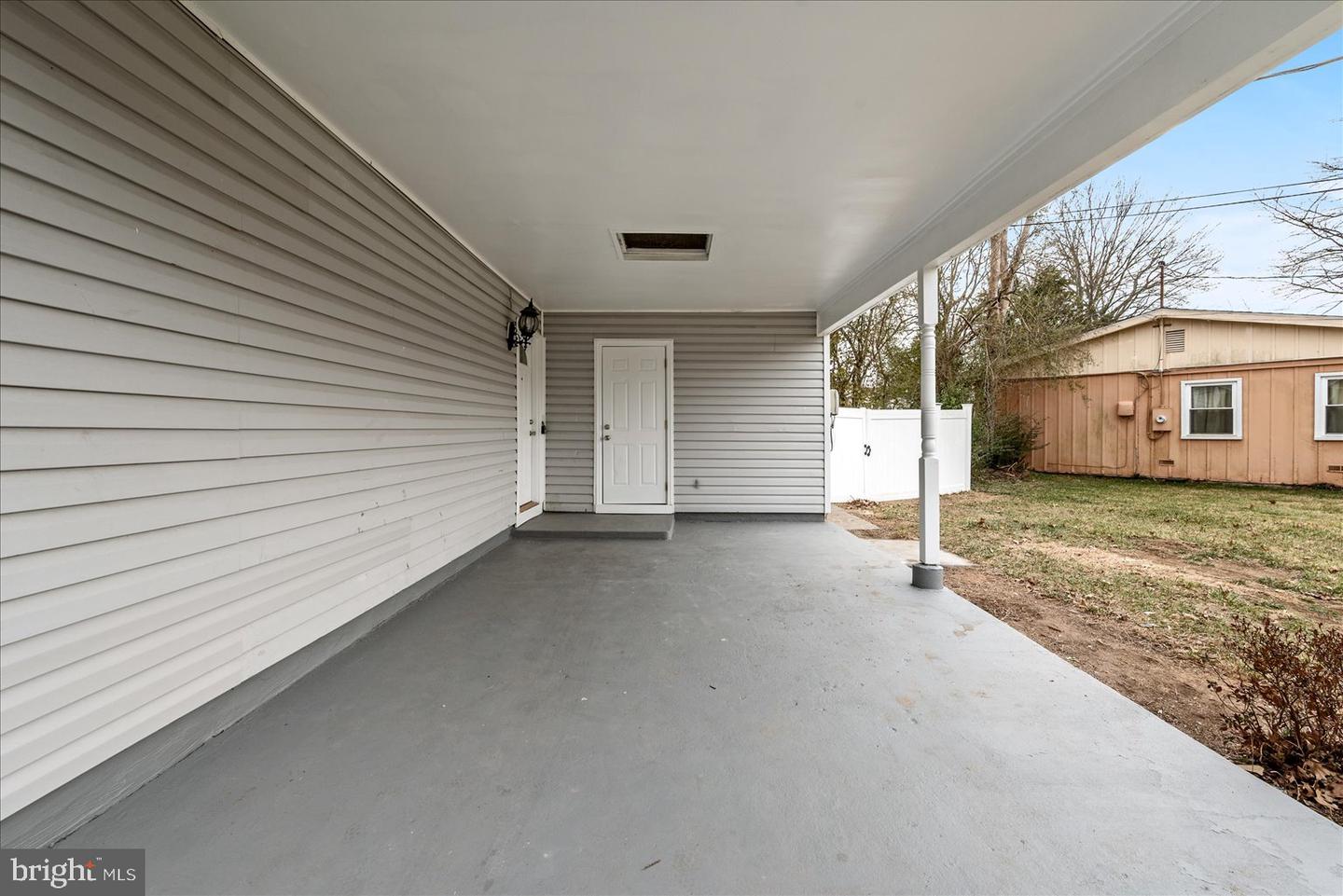 7931 RUSSELL RD, ALEXANDRIA, Virginia 22309, 3 Bedrooms Bedrooms, ,2 BathroomsBathrooms,Residential,For sale,7931 RUSSELL RD,VAFX2284380 MLS # VAFX2284380