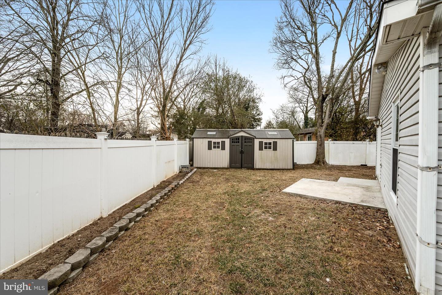 7931 RUSSELL RD, ALEXANDRIA, Virginia 22309, 3 Bedrooms Bedrooms, ,2 BathroomsBathrooms,Residential,For sale,7931 RUSSELL RD,VAFX2284380 MLS # VAFX2284380