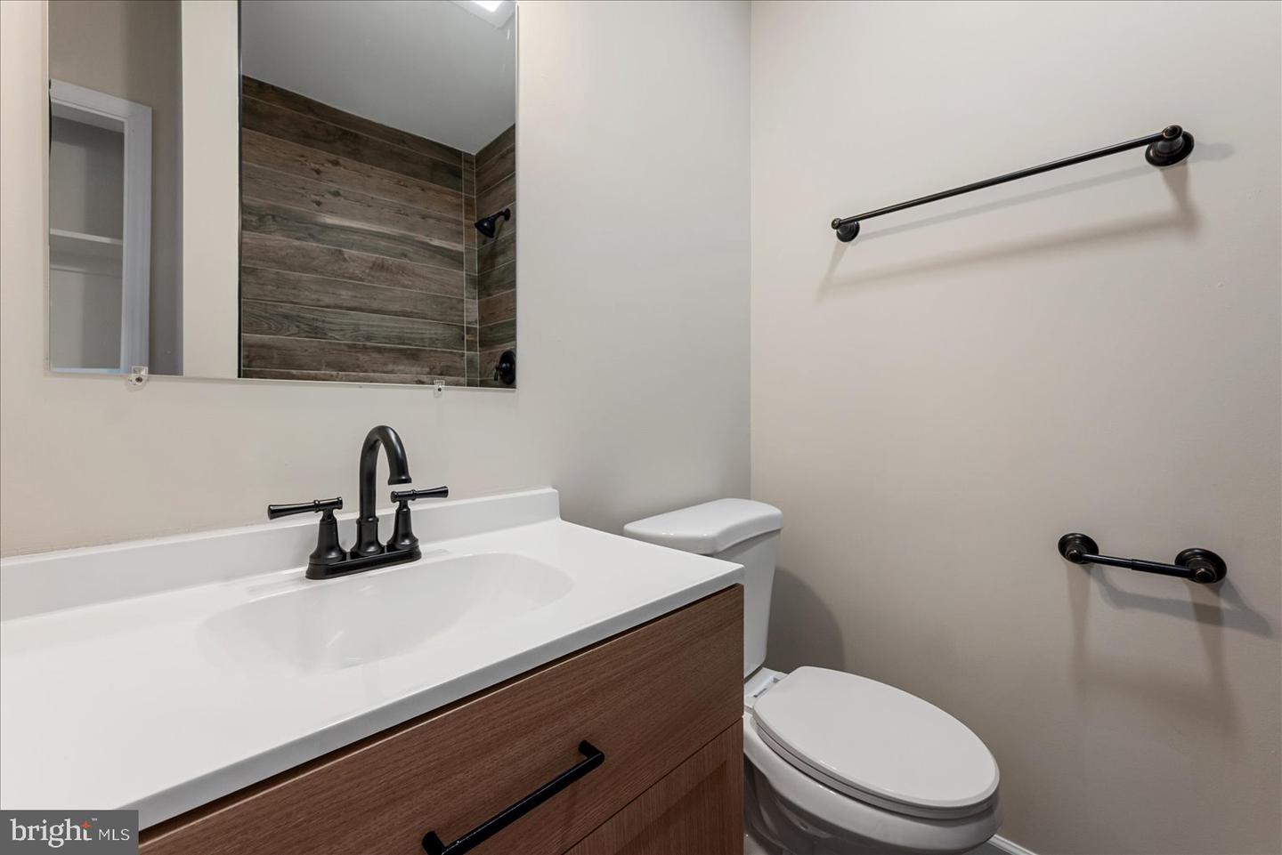 21 W PALL MALL ST, WINCHESTER, Virginia 22601, 4 Bedrooms Bedrooms, ,2 BathroomsBathrooms,Residential,For sale,21 W PALL MALL ST,VAWI2009682 MLS # VAWI2009682