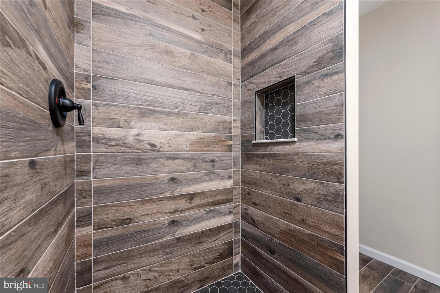 21 W PALL MALL ST, WINCHESTER, Virginia 22601, 4 Bedrooms Bedrooms, ,2 BathroomsBathrooms,Residential,For sale,21 W PALL MALL ST,VAWI2009682 MLS # VAWI2009682