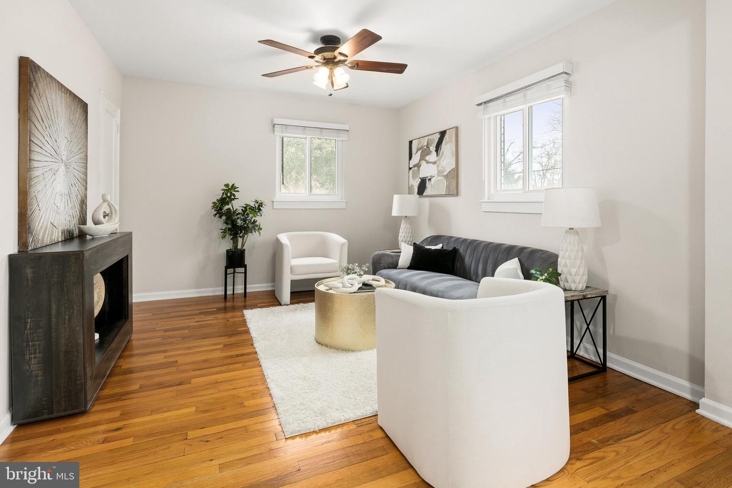 7231 TYLER AVE, FALLS CHURCH, Virginia 22042, 4 Bedrooms Bedrooms, ,3 BathroomsBathrooms,Residential,For sale,7231 TYLER AVE,VAFX2284502 MLS # VAFX2284502 7231 TYLER AVE, FALLS CHURCH, Virginia 22042, 4 Bedrooms Bedrooms, ,3 BathroomsBathrooms,Residential,For sale,7231 TYLER AVE,VAFX2284502 MLS # VAFX2284502