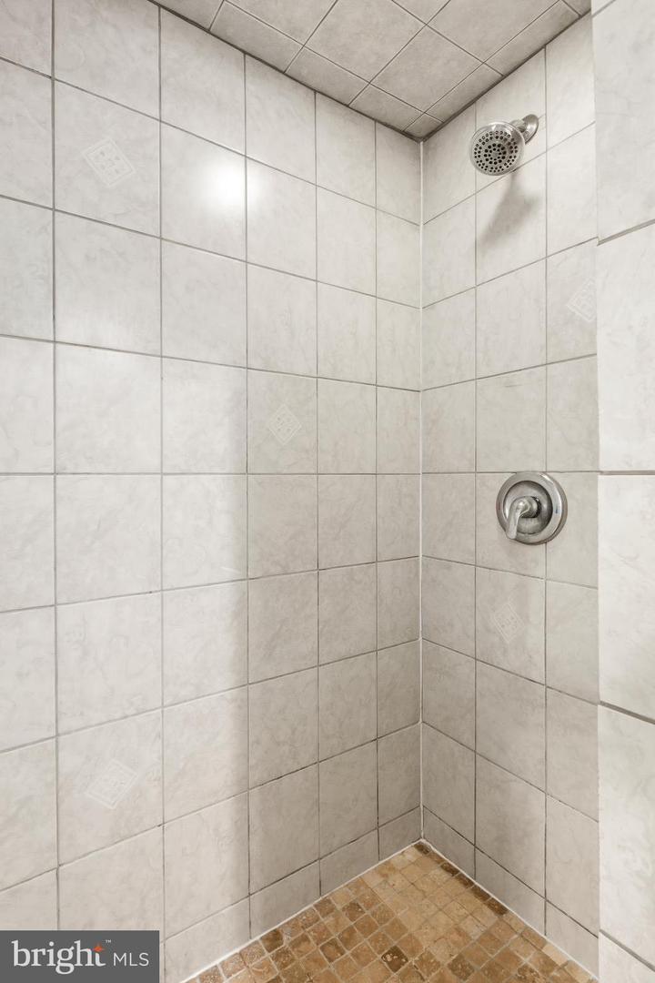 7231 TYLER AVE, FALLS CHURCH, Virginia 22042, 4 Bedrooms Bedrooms, ,3 BathroomsBathrooms,Residential,For sale,7231 TYLER AVE,VAFX2284502 MLS # VAFX2284502 7231 TYLER AVE, FALLS CHURCH, Virginia 22042, 4 Bedrooms Bedrooms, ,3 BathroomsBathrooms,Residential,For sale,7231 TYLER AVE,VAFX2284502 MLS # VAFX2284502