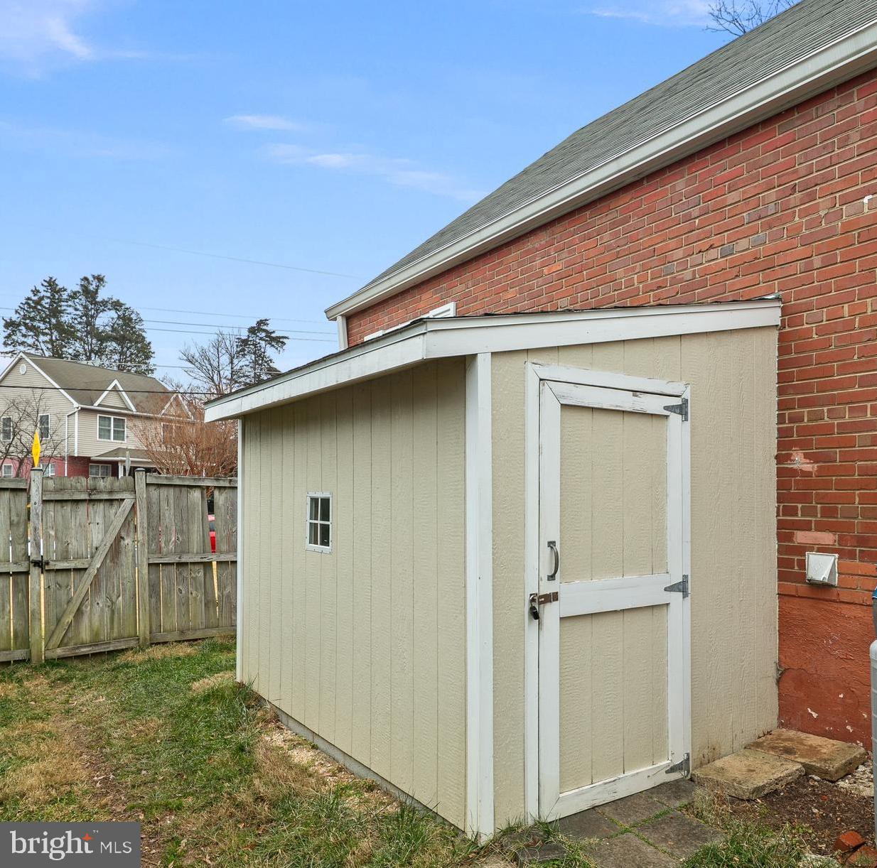 7231 TYLER AVE, FALLS CHURCH, Virginia 22042, 4 Bedrooms Bedrooms, ,3 BathroomsBathrooms,Residential,For sale,7231 TYLER AVE,VAFX2284502 MLS # VAFX2284502 7231 TYLER AVE, FALLS CHURCH, Virginia 22042, 4 Bedrooms Bedrooms, ,3 BathroomsBathrooms,Residential,For sale,7231 TYLER AVE,VAFX2284502 MLS # VAFX2284502