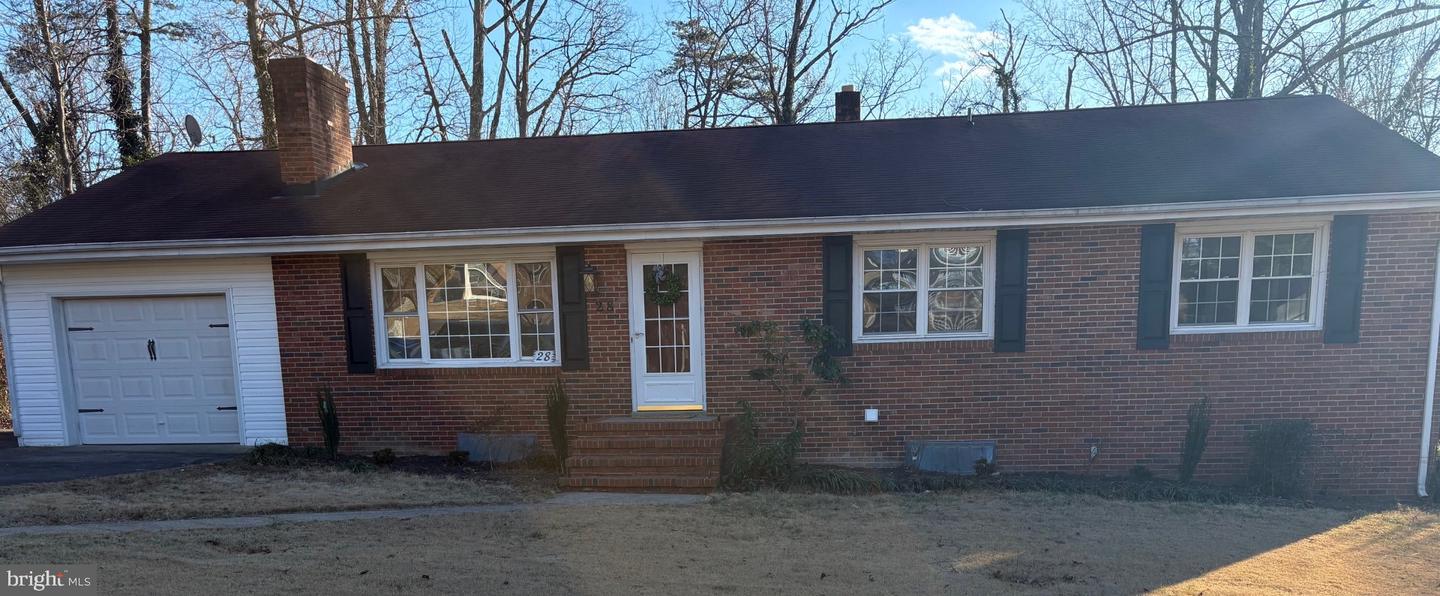 28 RIDGEMORE CIR, FREDERICKSBURG, Virginia 22405, 3 Bedrooms Bedrooms, ,3 BathroomsBathrooms,Residential,For sale,28 RIDGEMORE CIR,VAST2045088 MLS # VAST2045088 28 RIDGEMORE CIR, FREDERICKSBURG, Virginia 22405, 3 Bedrooms Bedrooms, ,3 BathroomsBathrooms,Residential,For sale,28 RIDGEMORE CIR,VAST2045088 MLS # VAST2045088
