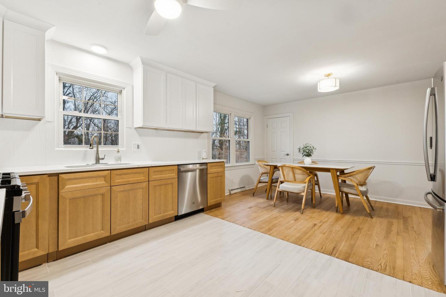 28 RIDGEMORE CIR, FREDERICKSBURG, Virginia 22405, 3 Bedrooms Bedrooms, ,3 BathroomsBathrooms,Residential,For sale,28 RIDGEMORE CIR,VAST2045088 MLS # VAST2045088