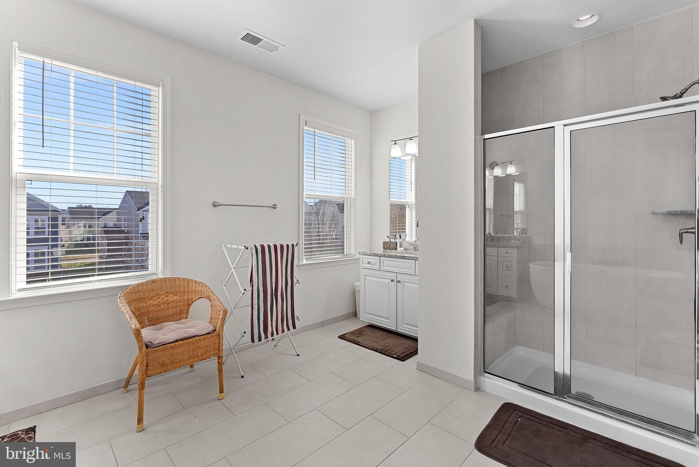 1010 THEMIS ST SE, LEESBURG, Virginia 20175, 6 Bedrooms Bedrooms, ,6 BathroomsBathrooms,Residential,For sale,1010 THEMIS ST SE,VALO2113586 MLS # VALO2113586