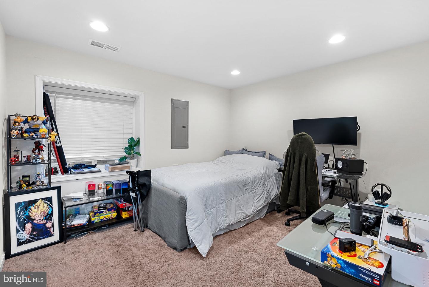 1010 THEMIS ST SE, LEESBURG, Virginia 20175, 6 Bedrooms Bedrooms, ,6 BathroomsBathrooms,Residential,For sale,1010 THEMIS ST SE,VALO2113586 MLS # VALO2113586