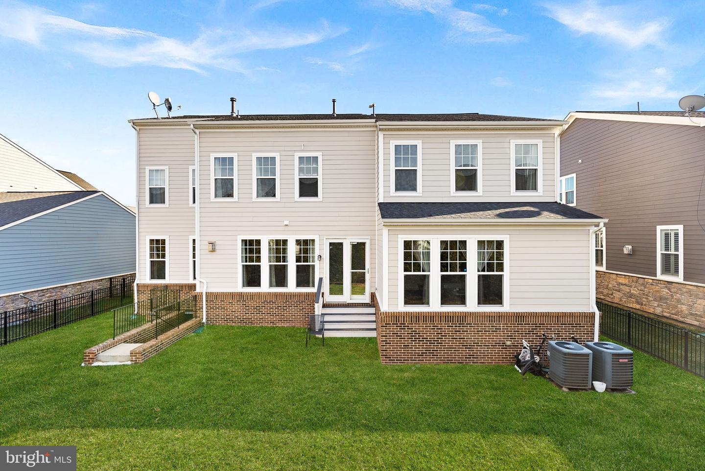 1010 THEMIS ST SE, LEESBURG, Virginia 20175, 6 Bedrooms Bedrooms, ,6 BathroomsBathrooms,Residential,For sale,1010 THEMIS ST SE,VALO2113586 MLS # VALO2113586