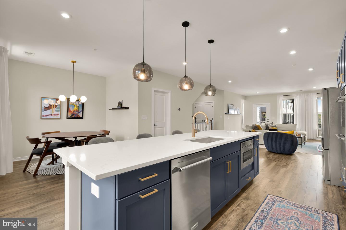 45950 RAVEN TER, STERLING, Virginia 20165, 3 Bedrooms Bedrooms, ,2 BathroomsBathrooms,Residential,For sale,45950 RAVEN TER,VALO2113594 MLS # VALO2113594