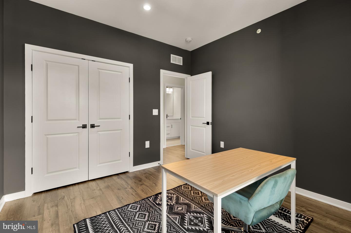 45950 RAVEN TER, STERLING, Virginia 20165, 3 Bedrooms Bedrooms, ,2 BathroomsBathrooms,Residential,For sale,45950 RAVEN TER,VALO2113594 MLS # VALO2113594