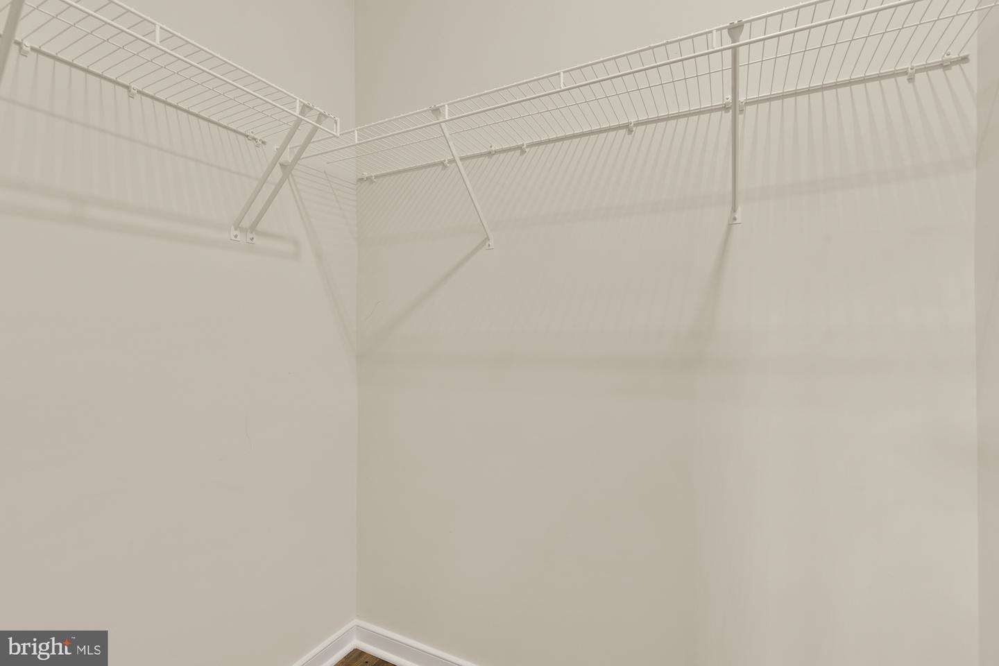 45950 RAVEN TER, STERLING, Virginia 20165, 3 Bedrooms Bedrooms, ,2 BathroomsBathrooms,Residential,For sale,45950 RAVEN TER,VALO2113594 MLS # VALO2113594