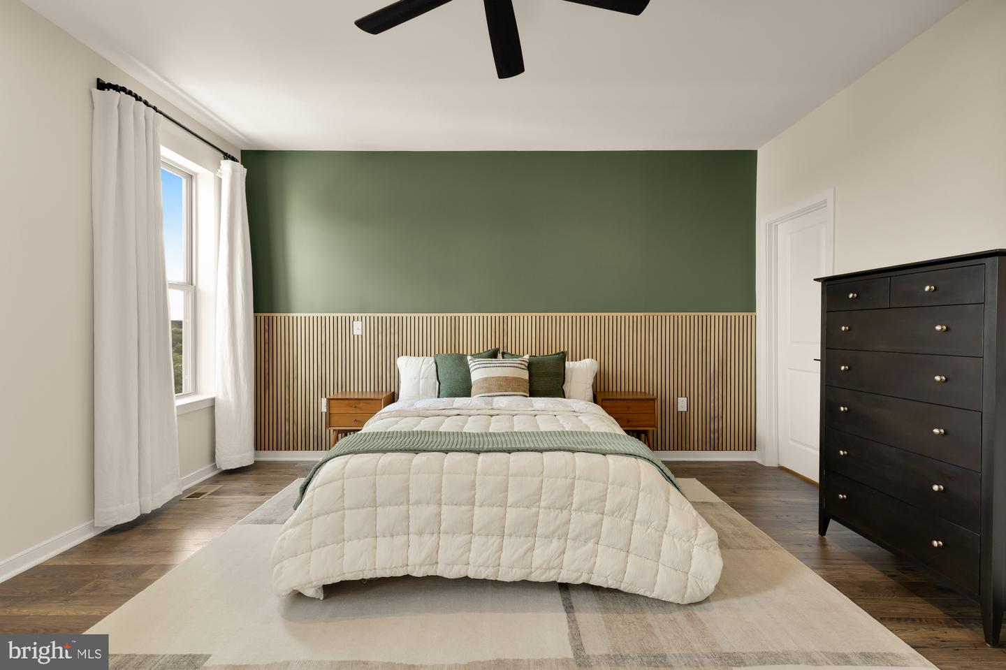 45950 RAVEN TER, STERLING, Virginia 20165, 3 Bedrooms Bedrooms, ,2 BathroomsBathrooms,Residential,For sale,45950 RAVEN TER,VALO2113594 MLS # VALO2113594