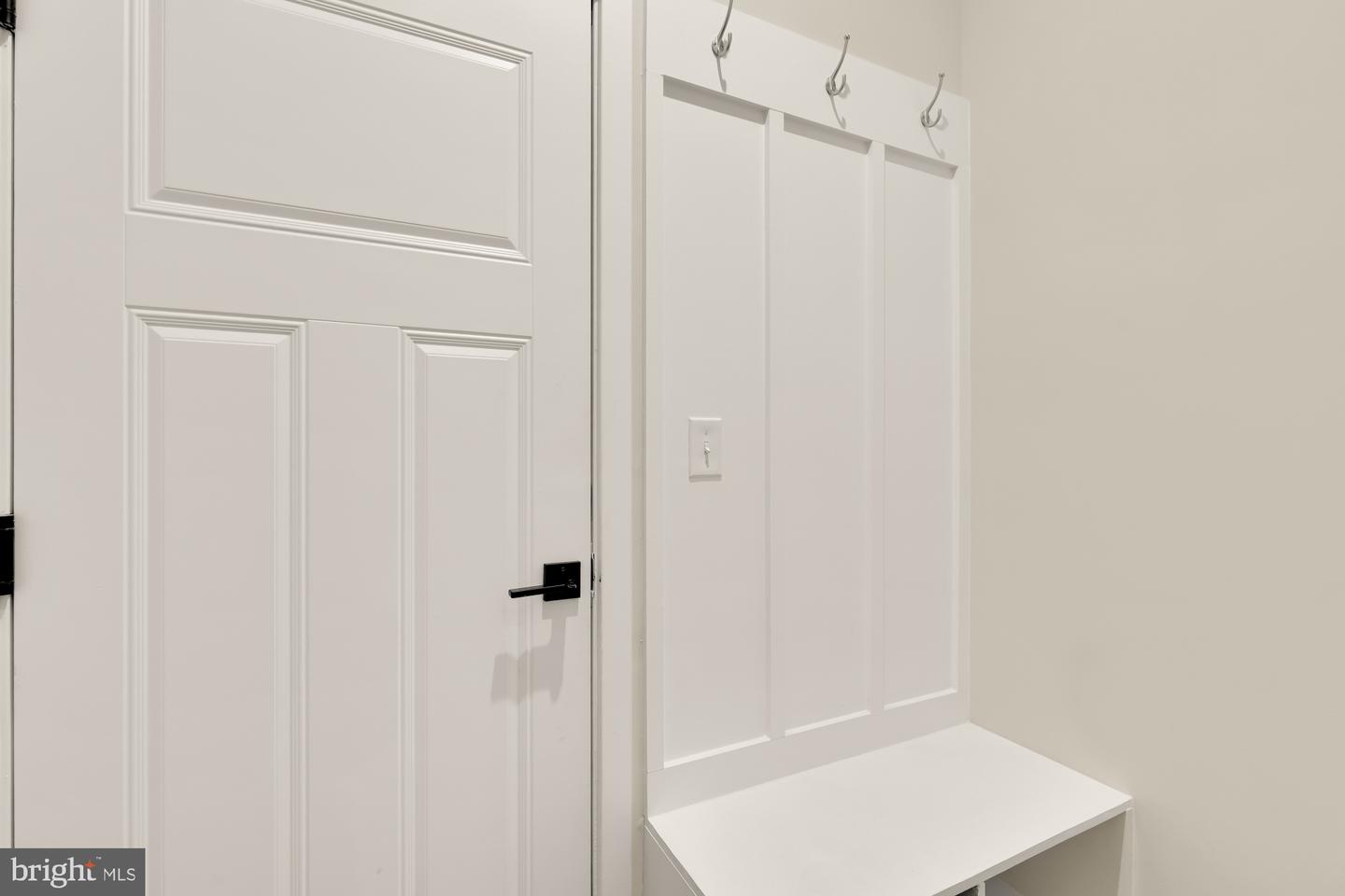 45950 RAVEN TER, STERLING, Virginia 20165, 3 Bedrooms Bedrooms, ,2 BathroomsBathrooms,Residential,For sale,45950 RAVEN TER,VALO2113594 MLS # VALO2113594