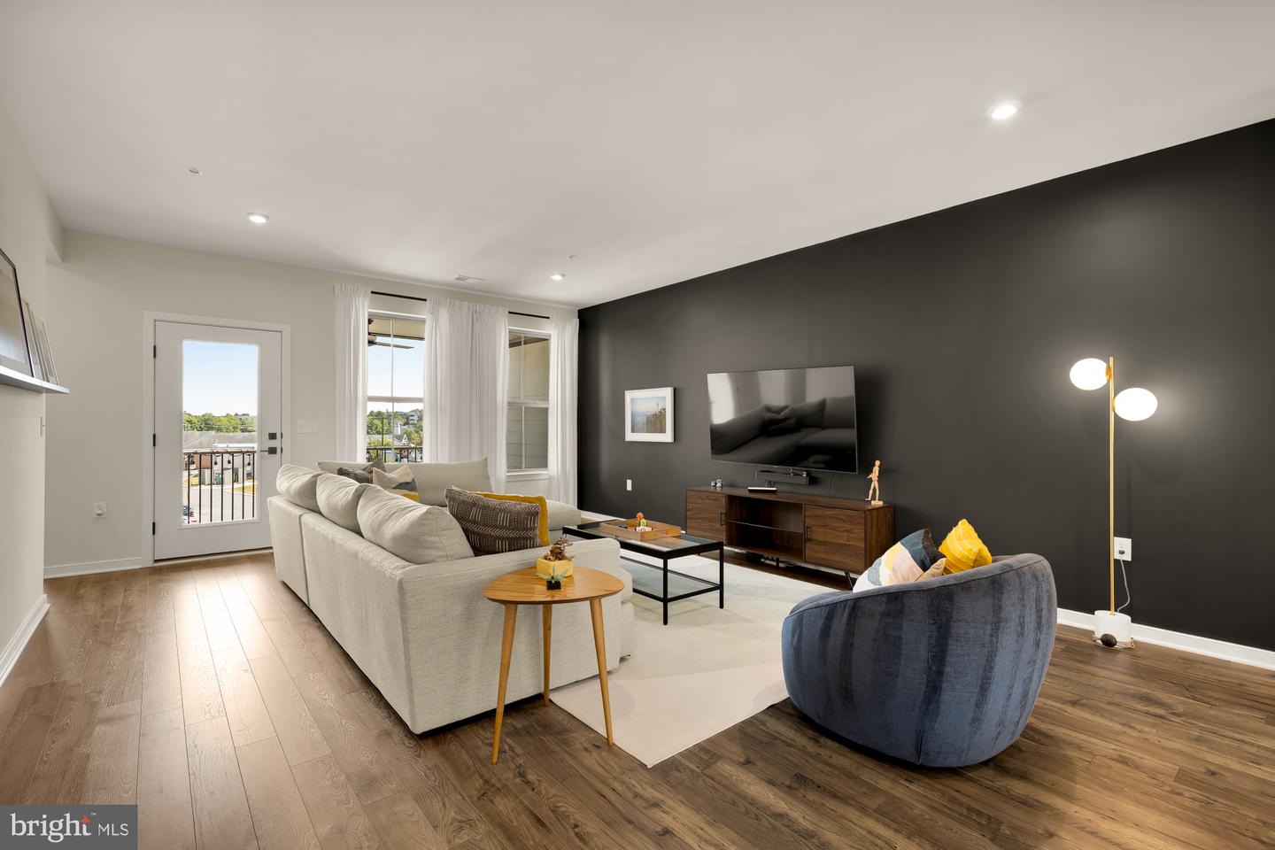 45950 RAVEN TER, STERLING, Virginia 20165, 3 Bedrooms Bedrooms, ,2 BathroomsBathrooms,Residential,For sale,45950 RAVEN TER,VALO2113594 MLS # VALO2113594