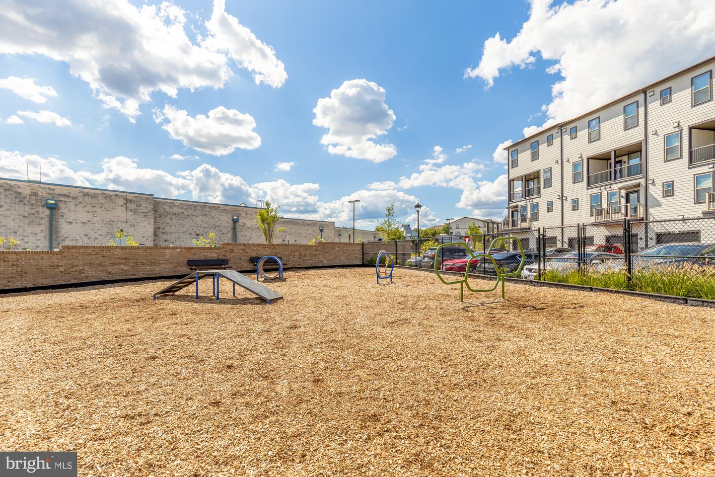 45950 RAVEN TER, STERLING, Virginia 20165, 3 Bedrooms Bedrooms, ,2 BathroomsBathrooms,Residential,For sale,45950 RAVEN TER,VALO2113594 MLS # VALO2113594