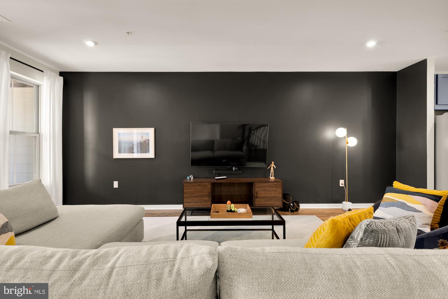 45950 RAVEN TER, STERLING, Virginia 20165, 3 Bedrooms Bedrooms, ,2 BathroomsBathrooms,Residential,For sale,45950 RAVEN TER,VALO2113594 MLS # VALO2113594