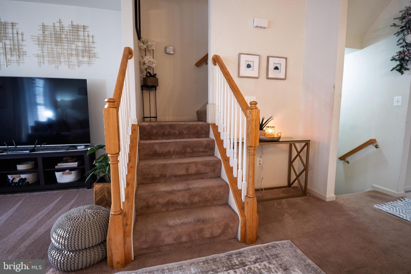 816 FAIRVIEW VILLAGE CT, CULPEPER, Virginia 22701, 3 Bedrooms Bedrooms, 12 Rooms Rooms,3 BathroomsBathrooms,Residential,For sale,816 FAIRVIEW VILLAGE CT,VACU2012358 MLS # VACU2012358