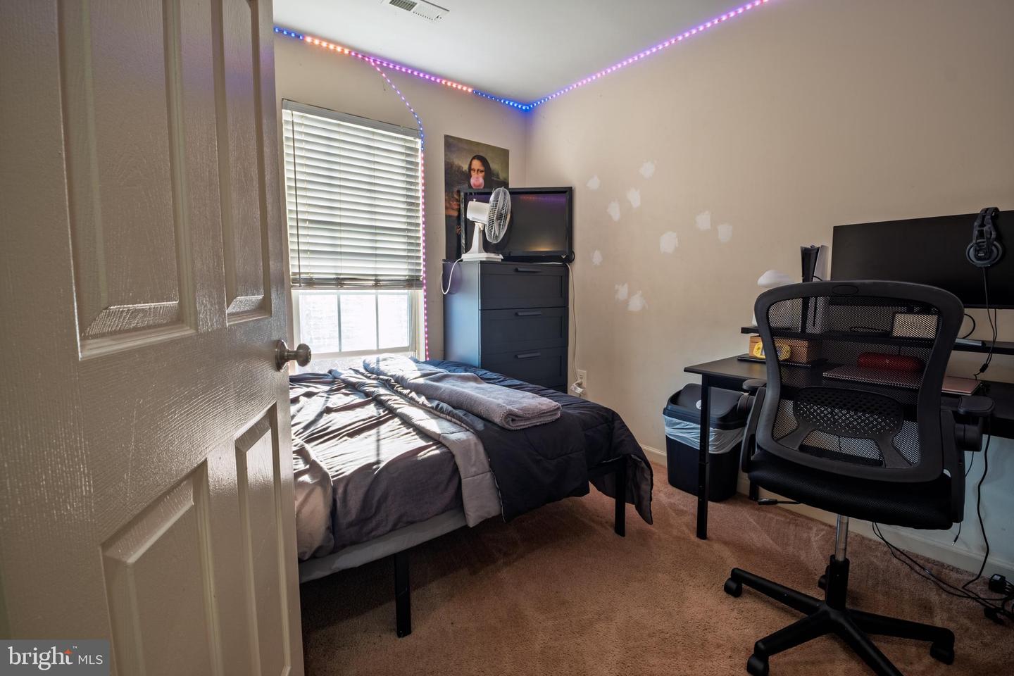 816 FAIRVIEW VILLAGE CT, CULPEPER, Virginia 22701, 3 Bedrooms Bedrooms, 12 Rooms Rooms,3 BathroomsBathrooms,Residential,For sale,816 FAIRVIEW VILLAGE CT,VACU2012358 MLS # VACU2012358