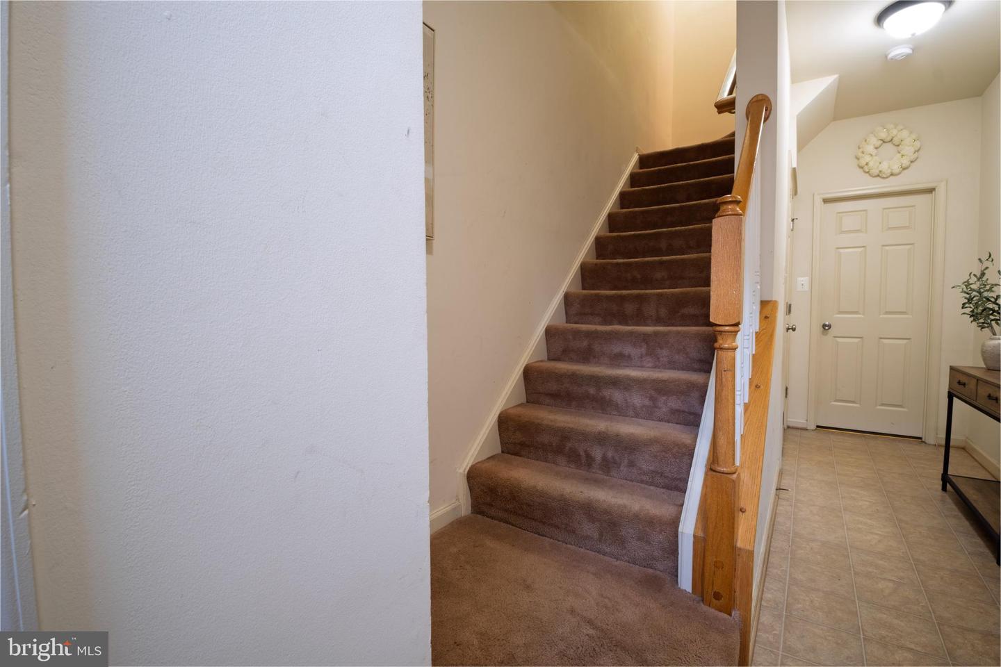 816 FAIRVIEW VILLAGE CT, CULPEPER, Virginia 22701, 3 Bedrooms Bedrooms, 12 Rooms Rooms,3 BathroomsBathrooms,Residential,For sale,816 FAIRVIEW VILLAGE CT,VACU2012358 MLS # VACU2012358