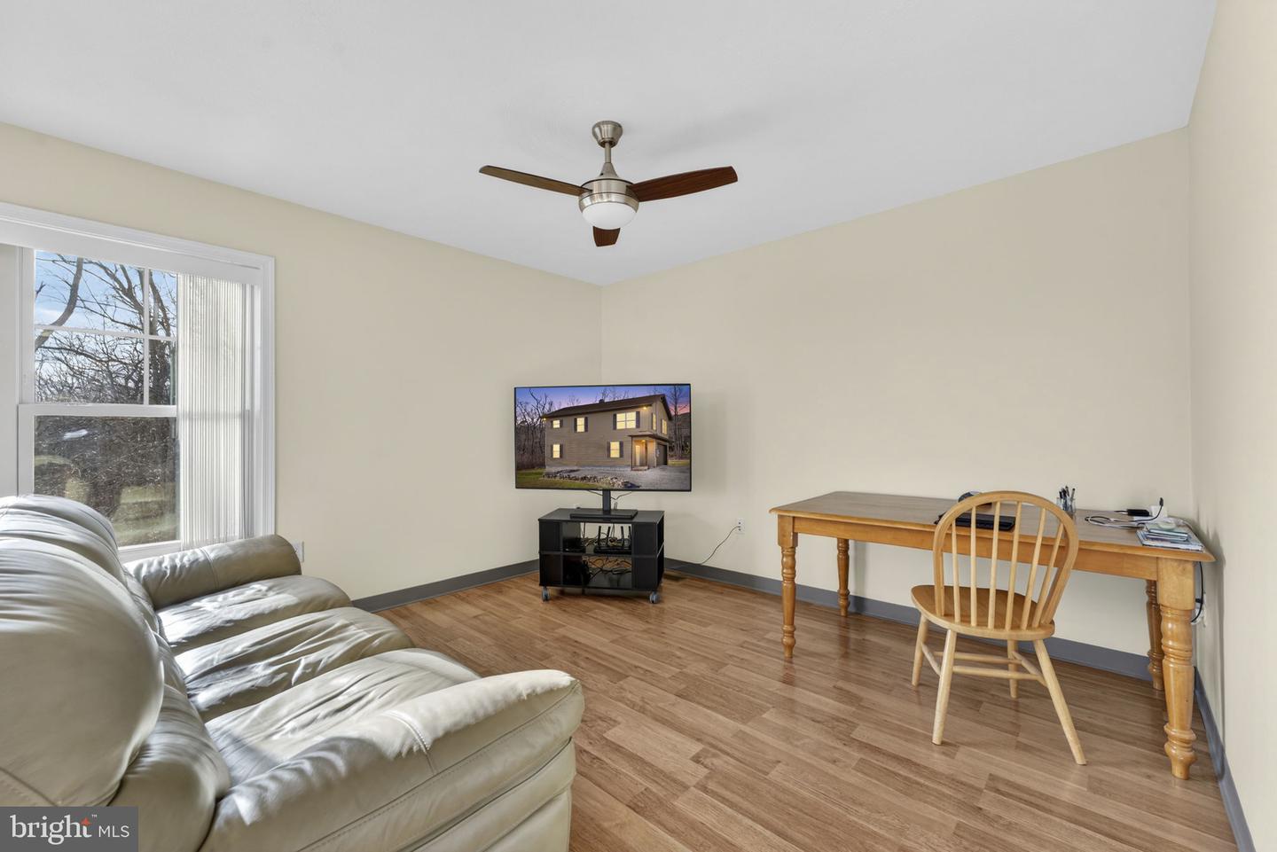 317 CROW DR, WINCHESTER, Virginia 22602, 2 Bedrooms Bedrooms, ,1 BathroomBathrooms,Residential,For sale,317 CROW DR,VAFV2038810 MLS # VAFV2038810