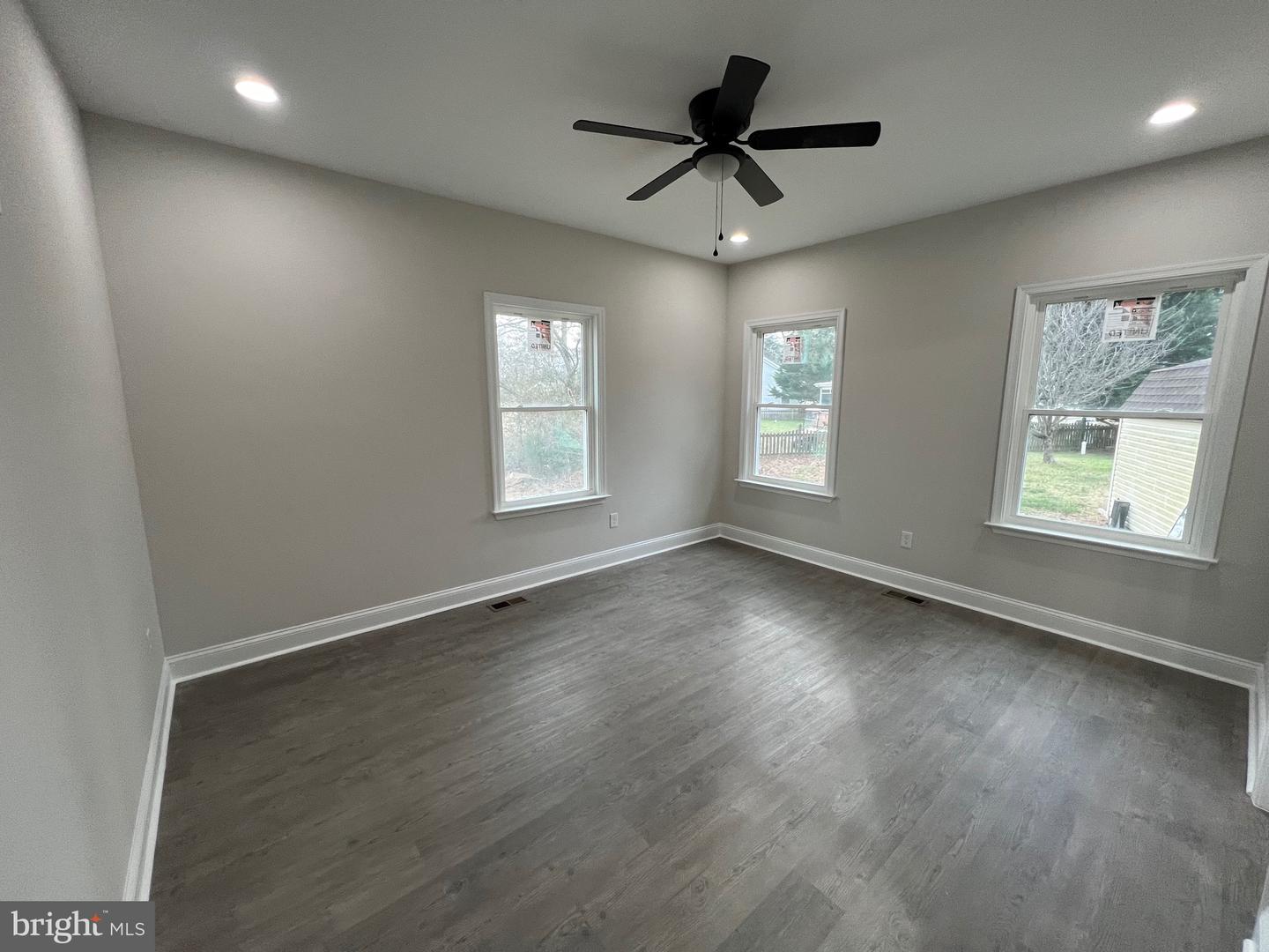 192 WOODMOUNT DR, COLONIAL BEACH, Virginia 22443, 3 Bedrooms Bedrooms, ,3 BathroomsBathrooms,Residential,For sale,192 WOODMOUNT DR,VAWE2010352 MLS # VAWE2010352