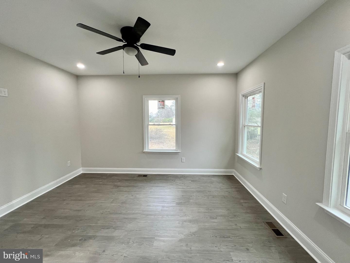 192 WOODMOUNT DR, COLONIAL BEACH, Virginia 22443, 3 Bedrooms Bedrooms, ,3 BathroomsBathrooms,Residential,For sale,192 WOODMOUNT DR,VAWE2010352 MLS # VAWE2010352