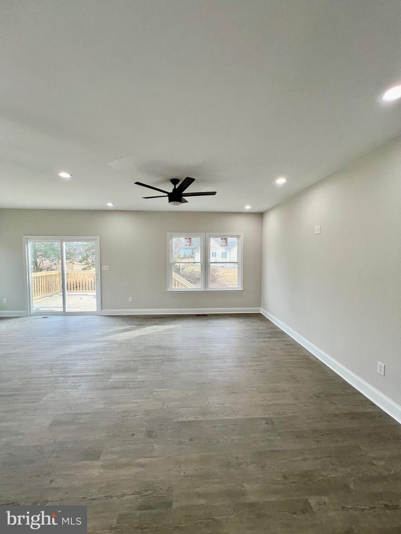 192 WOODMOUNT DR, COLONIAL BEACH, Virginia 22443, 3 Bedrooms Bedrooms, ,3 BathroomsBathrooms,Residential,For sale,192 WOODMOUNT DR,VAWE2010352 MLS # VAWE2010352