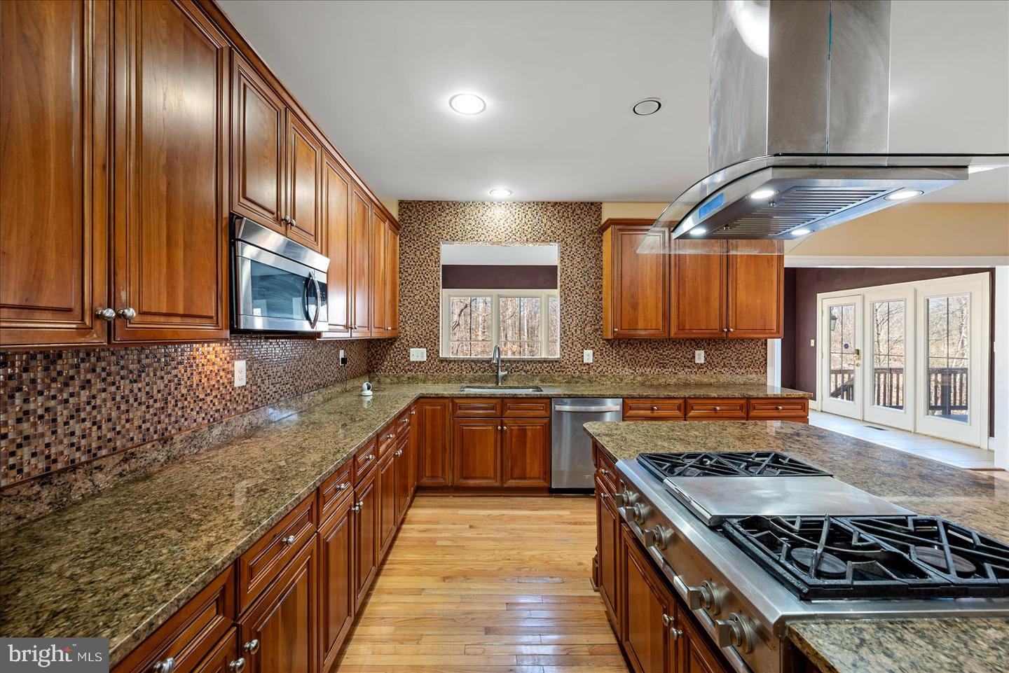 3508 GERMAINIA CT, TRIANGLE, Virginia 22172, 6 Bedrooms Bedrooms, ,6 BathroomsBathrooms,Residential,For sale,3508 GERMAINIA CT,VAPW2110338 MLS # VAPW2110338