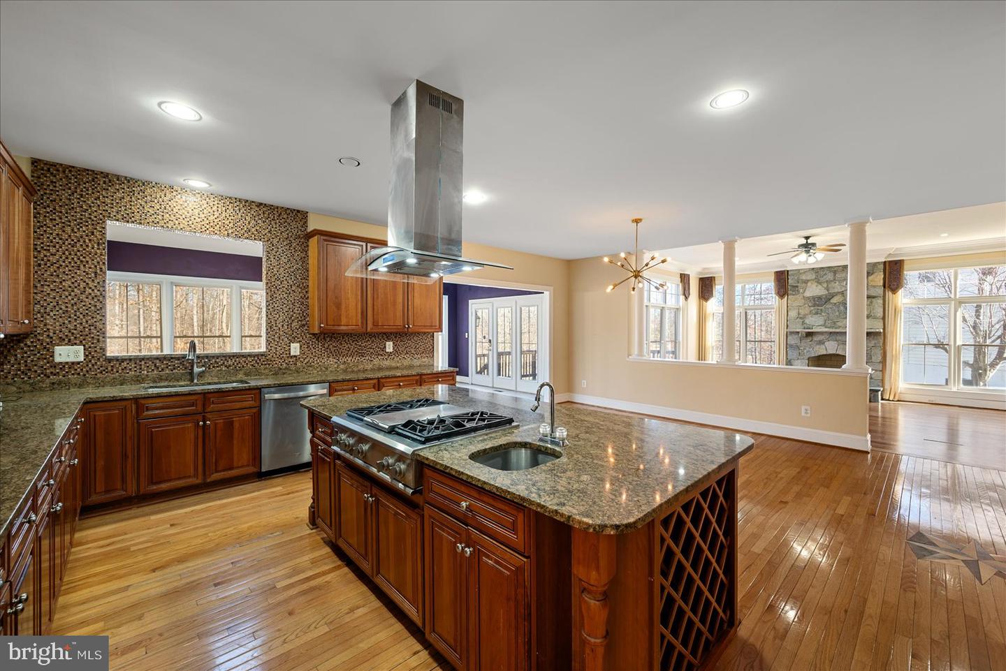 3508 GERMAINIA CT, TRIANGLE, Virginia 22172, 6 Bedrooms Bedrooms, ,6 BathroomsBathrooms,Residential,For sale,3508 GERMAINIA CT,VAPW2110338 MLS # VAPW2110338