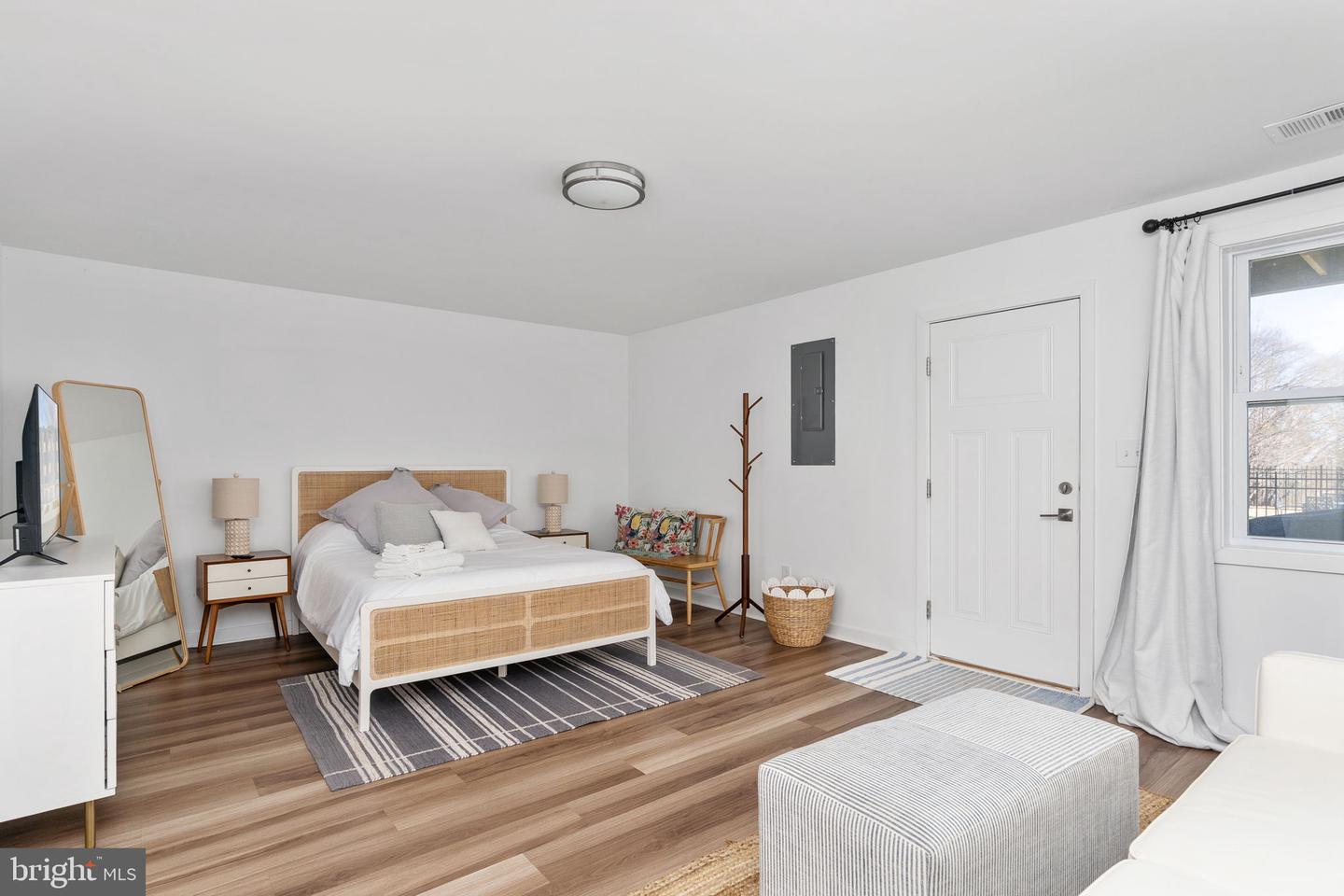 308 DOUGLAS AVE, COLONIAL BEACH, Virginia 22443, 4 Bedrooms Bedrooms, ,3 BathroomsBathrooms,Residential,For sale,308 DOUGLAS AVE,VAWE2010358 MLS # VAWE2010358