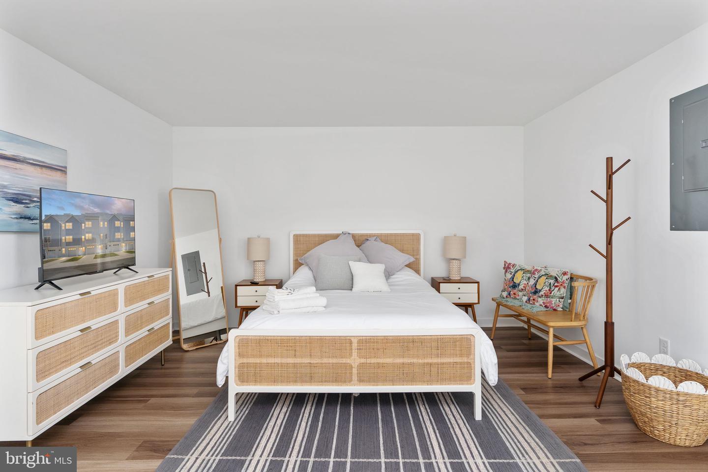 308 DOUGLAS AVE, COLONIAL BEACH, Virginia 22443, 4 Bedrooms Bedrooms, ,3 BathroomsBathrooms,Residential,For sale,308 DOUGLAS AVE,VAWE2010358 MLS # VAWE2010358