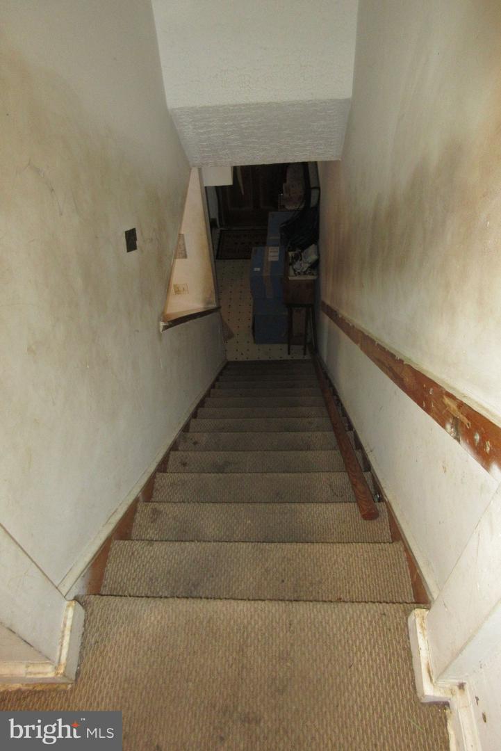 507 OAKWOOD ST SE, WASHINGTON, District Of Columbia 20032, 3 Bedrooms Bedrooms, ,2 BathroomsBathrooms,Residential,For sale,507 OAKWOOD ST SE,DCDC2240840 MLS # DCDC2240840