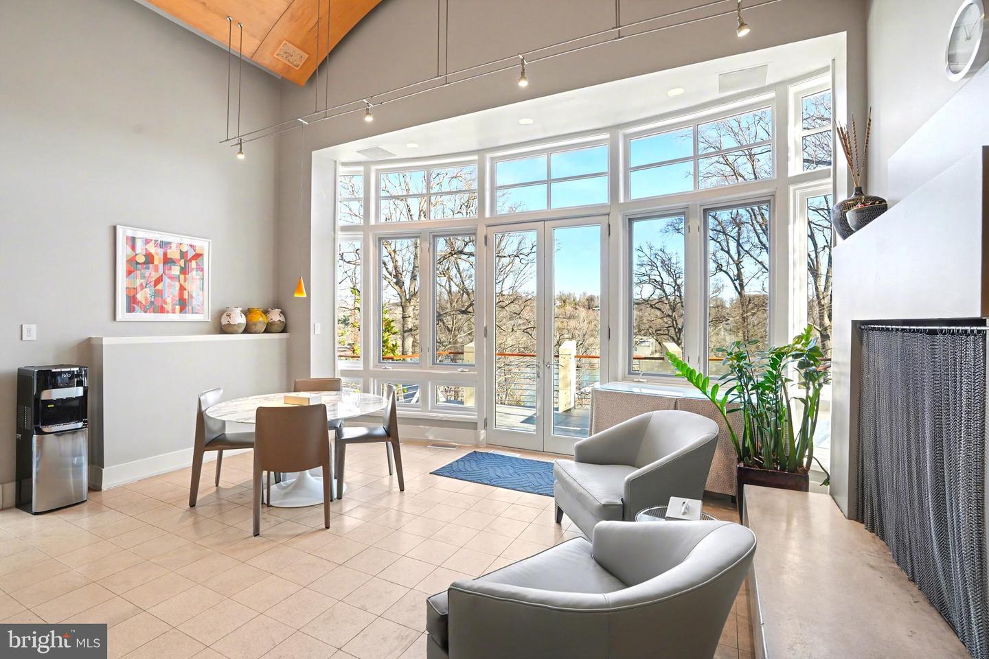 1100 CREST LANE, MCLEAN, Virginia 22101, 8 Bedrooms Bedrooms, ,7 BathroomsBathrooms,Residential,For sale,1100 CREST LANE,VAFX2285202 MLS # VAFX2285202