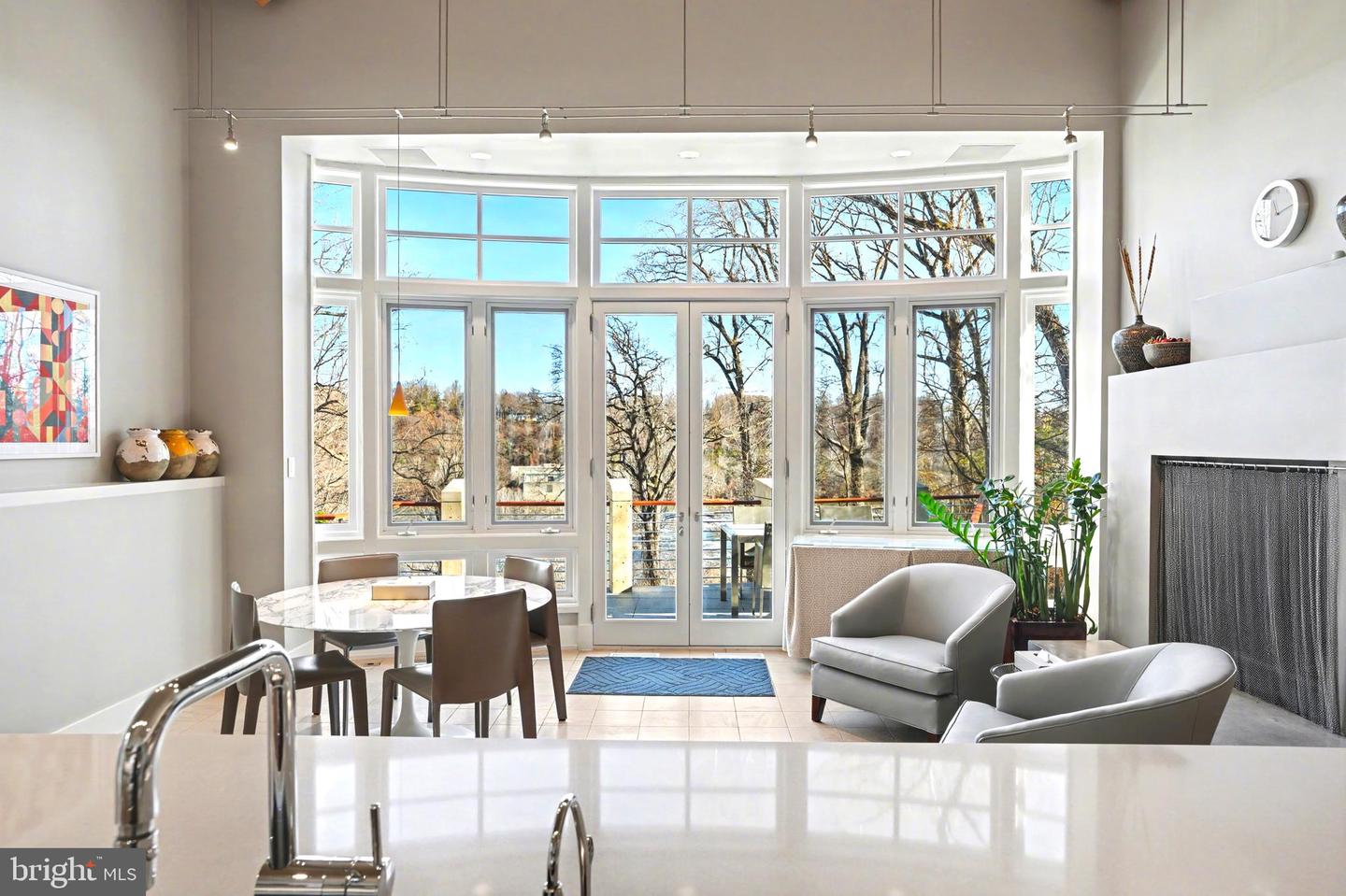 1100 CREST LANE, MCLEAN, Virginia 22101, 8 Bedrooms Bedrooms, ,7 BathroomsBathrooms,Residential,For sale,1100 CREST LANE,VAFX2285202 MLS # VAFX2285202