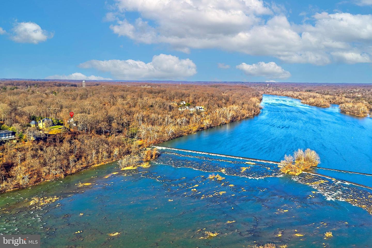 1100 CREST LANE, MCLEAN, Virginia 22101, 8 Bedrooms Bedrooms, ,7 BathroomsBathrooms,Residential,For sale,1100 CREST LANE,VAFX2285202 MLS # VAFX2285202