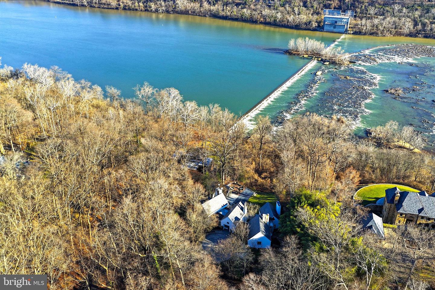 1100 CREST LANE, MCLEAN, Virginia 22101, 8 Bedrooms Bedrooms, ,7 BathroomsBathrooms,Residential,For sale,1100 CREST LANE,VAFX2285202 MLS # VAFX2285202