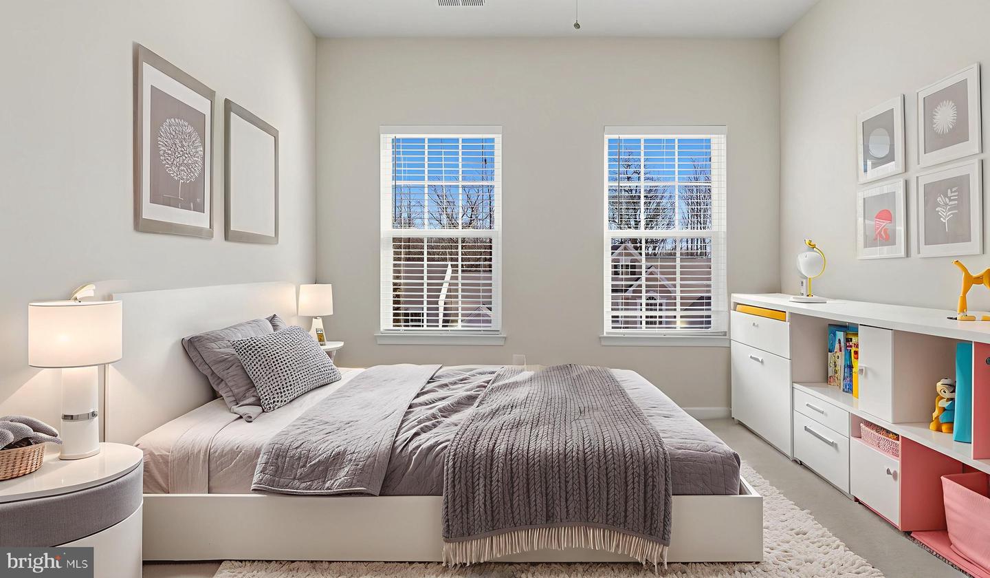 12690 LAKESIDE CT, WOODBRIDGE, Virginia 22192, 3 Bedrooms Bedrooms, ,3 BathroomsBathrooms,Residential,For sale,12690 LAKESIDE CT,VAPW2110396 MLS # VAPW2110396