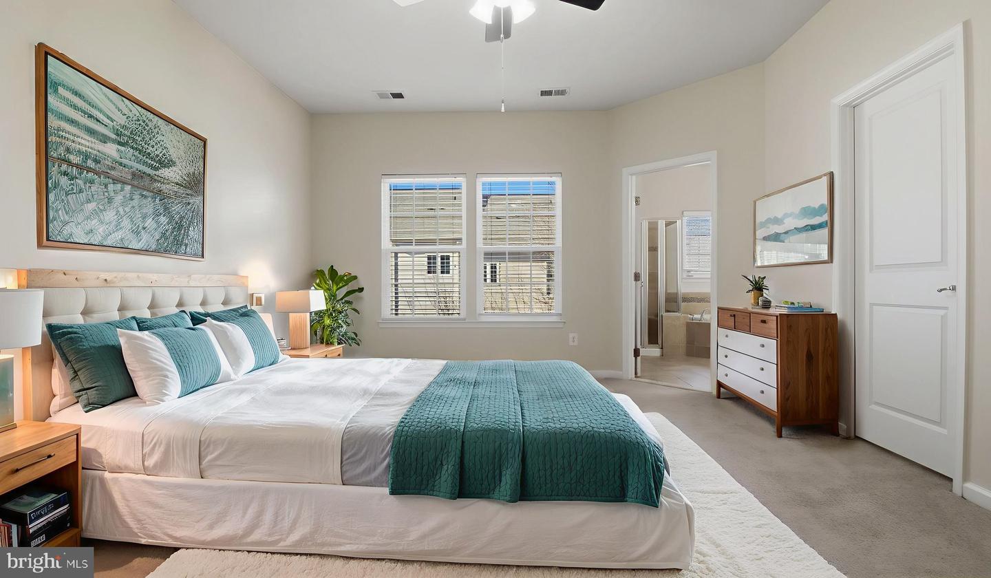 12690 LAKESIDE CT, WOODBRIDGE, Virginia 22192, 3 Bedrooms Bedrooms, ,3 BathroomsBathrooms,Residential,For sale,12690 LAKESIDE CT,VAPW2110396 MLS # VAPW2110396