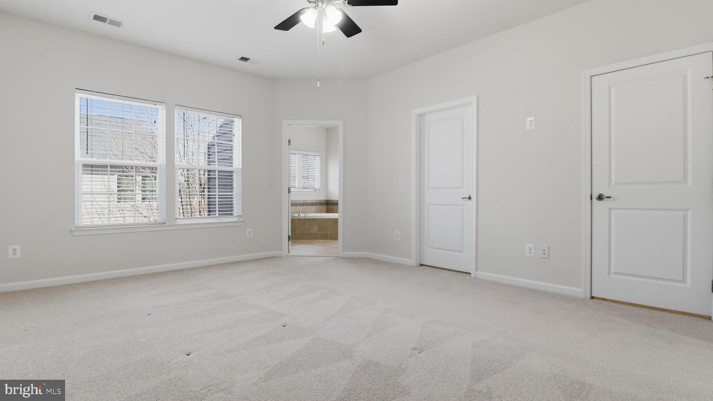 12690 LAKESIDE CT, WOODBRIDGE, Virginia 22192, 3 Bedrooms Bedrooms, ,3 BathroomsBathrooms,Residential,For sale,12690 LAKESIDE CT,VAPW2110396 MLS # VAPW2110396