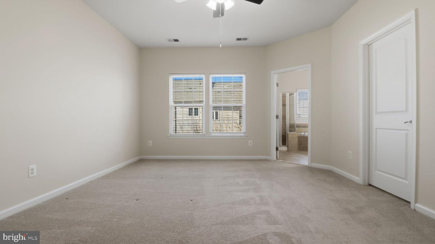 12690 LAKESIDE CT, WOODBRIDGE, Virginia 22192, 3 Bedrooms Bedrooms, ,3 BathroomsBathrooms,Residential,For sale,12690 LAKESIDE CT,VAPW2110396 MLS # VAPW2110396