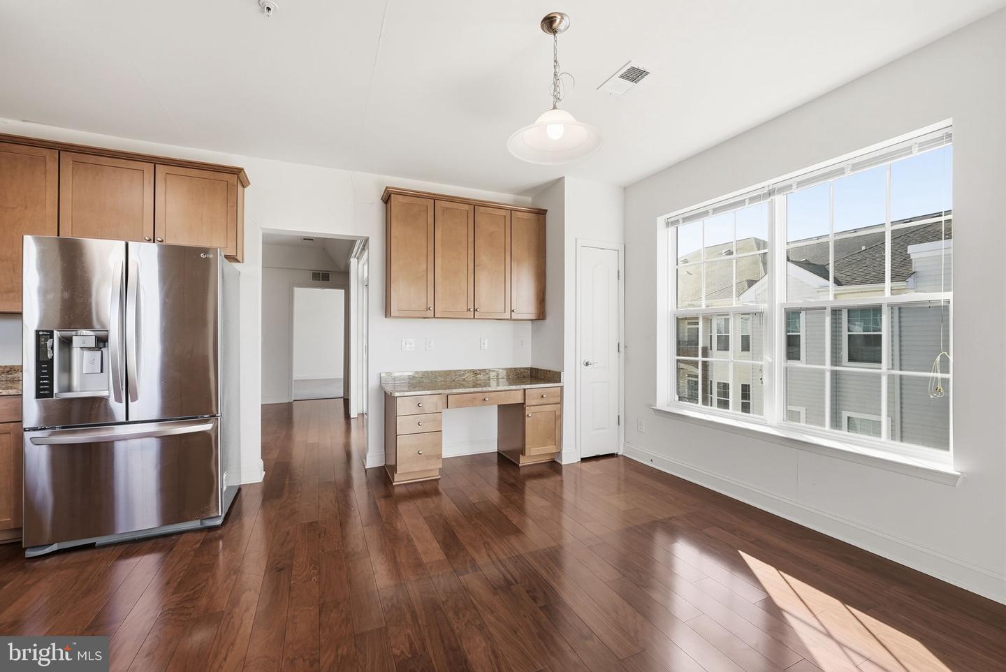 9202 CHARLESTON DR #406, MANASSAS, Virginia 20110, 2 Bedrooms Bedrooms, ,2 BathroomsBathrooms,Residential,For sale,9202 CHARLESTON DR #406,VAMN2009938 MLS # VAMN2009938