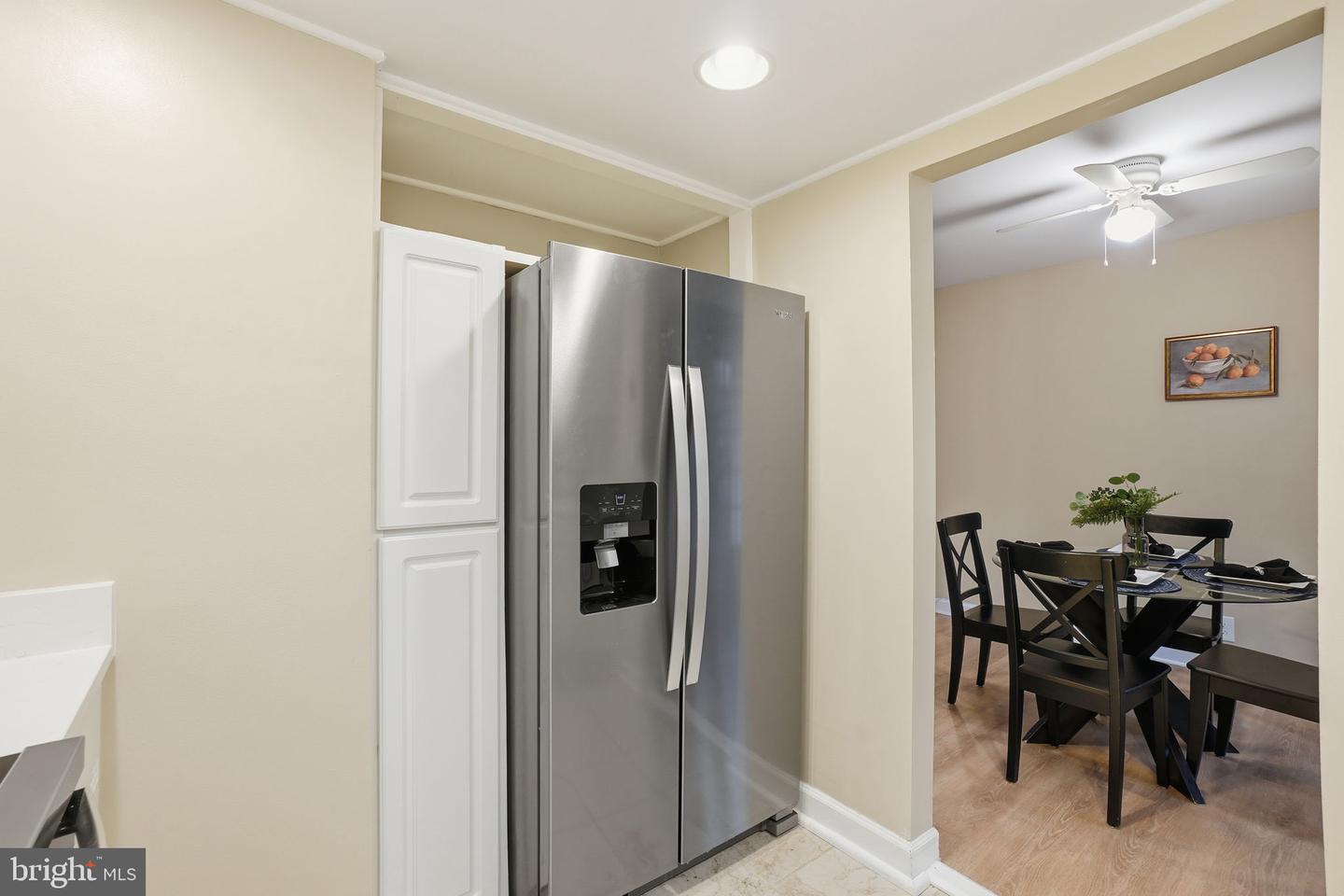 3059 S BUCHANAN ST #B1, ARLINGTON, Virginia 22206, 2 Bedrooms Bedrooms, ,1 BathroomBathrooms,Residential,For sale,3059 S BUCHANAN ST #B1,VAAR2067662 MLS # VAAR2067662